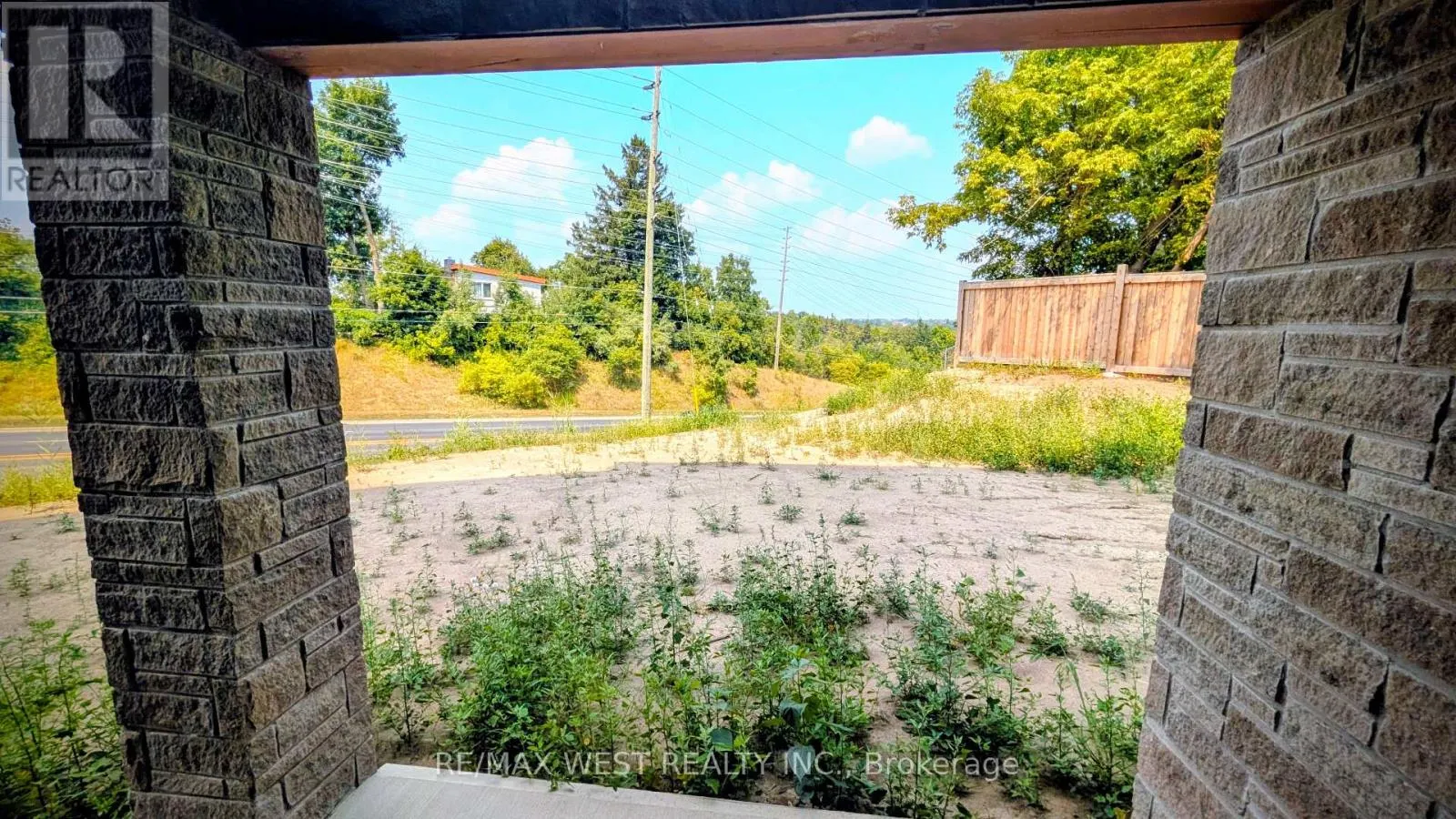 51 INVERARY CRESCENT