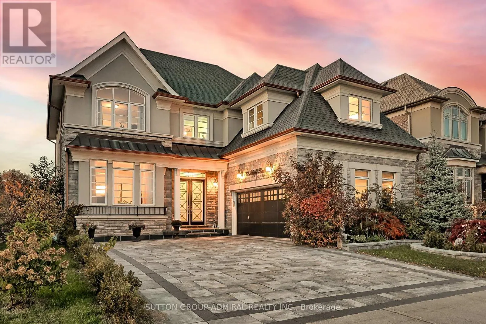 10 BLUFF TRAIL