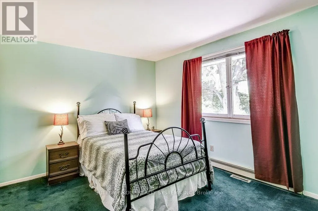26 HARRIMAN ROAD