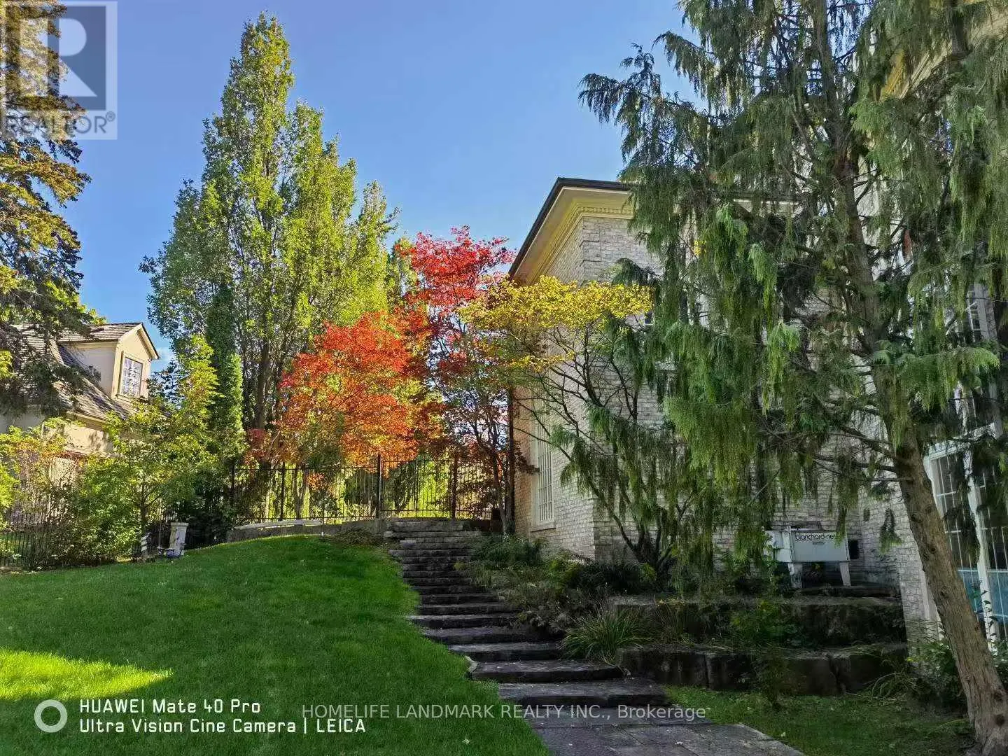 42 MARYVALE CRESCENT