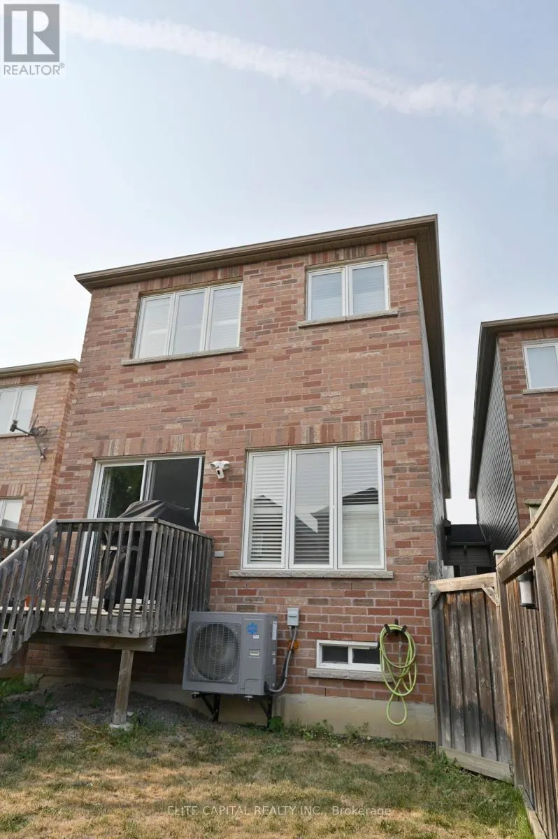 41 BRAHM COURT