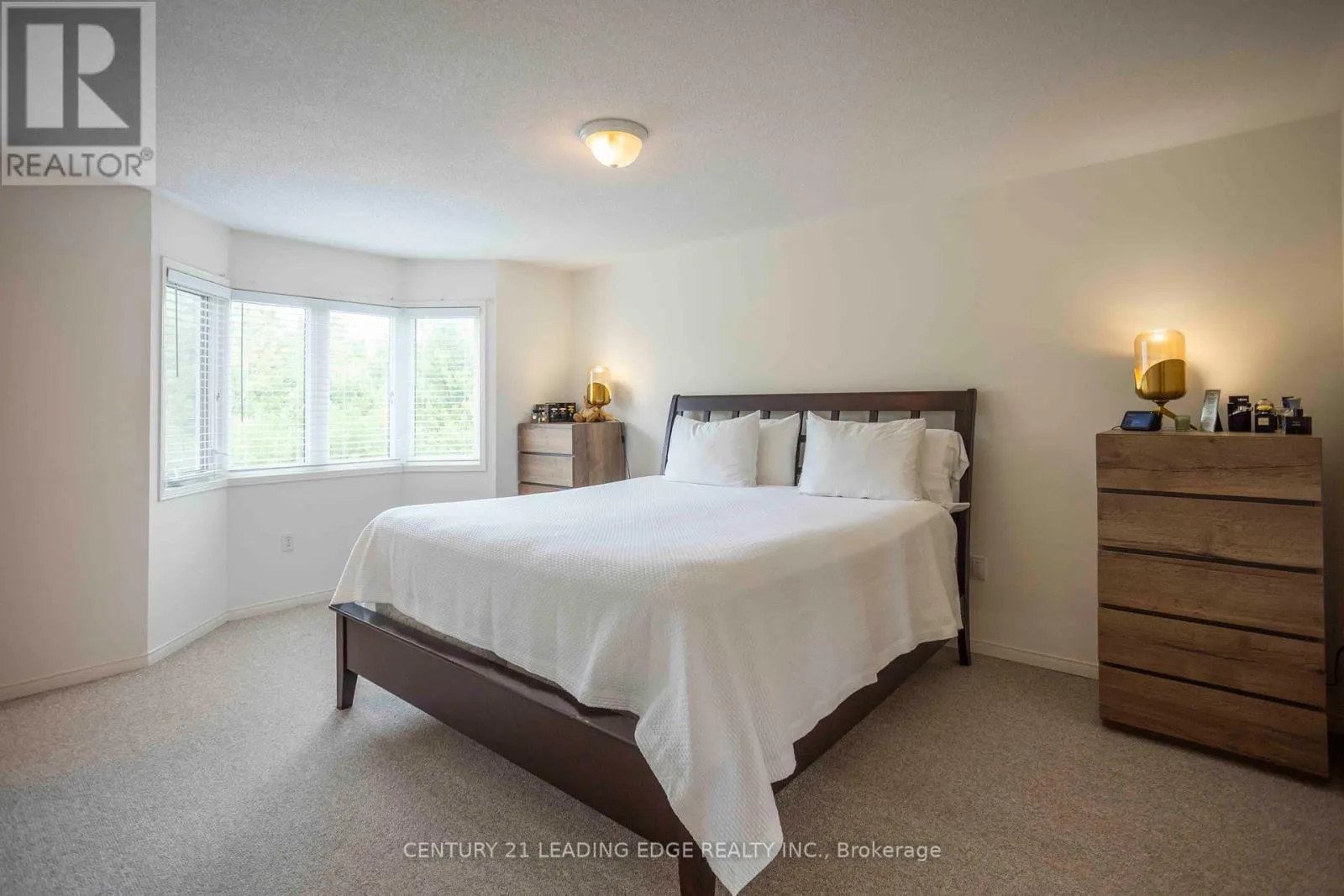 31 NW PASSAGE