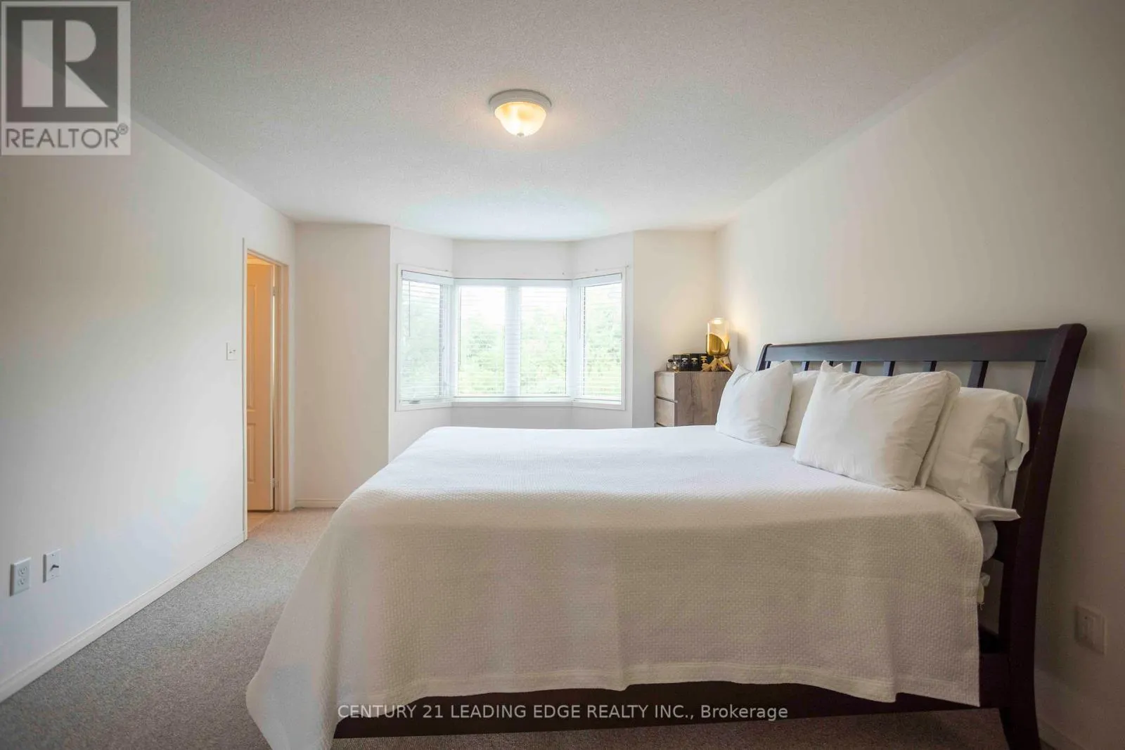 31 NW PASSAGE