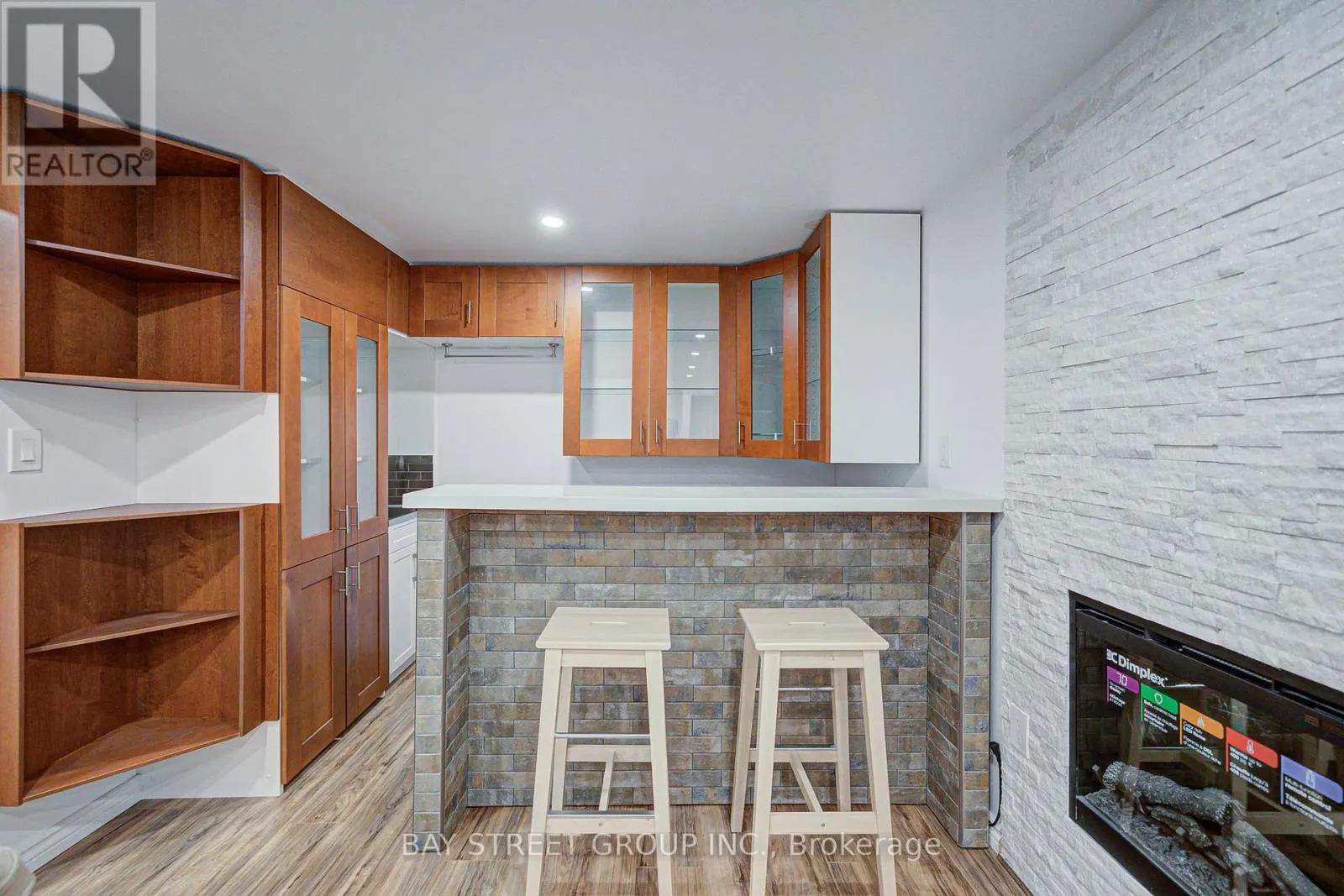 7 SAN MARKO PLACE