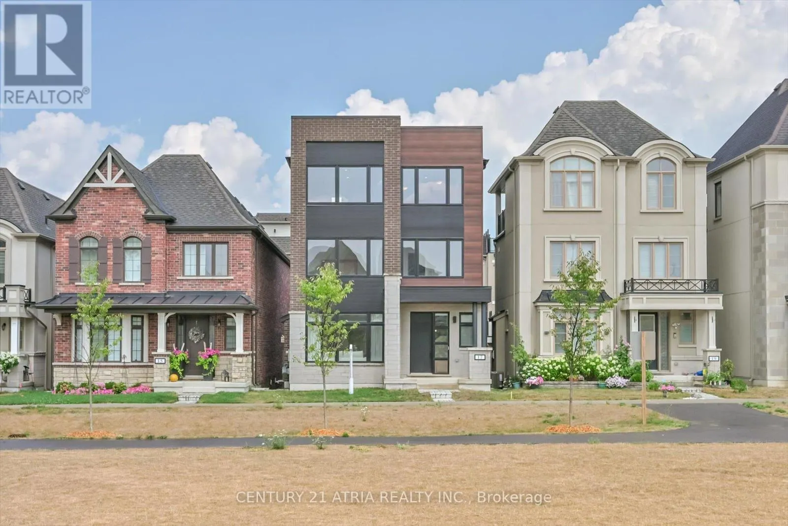 17 KOHN LANE
