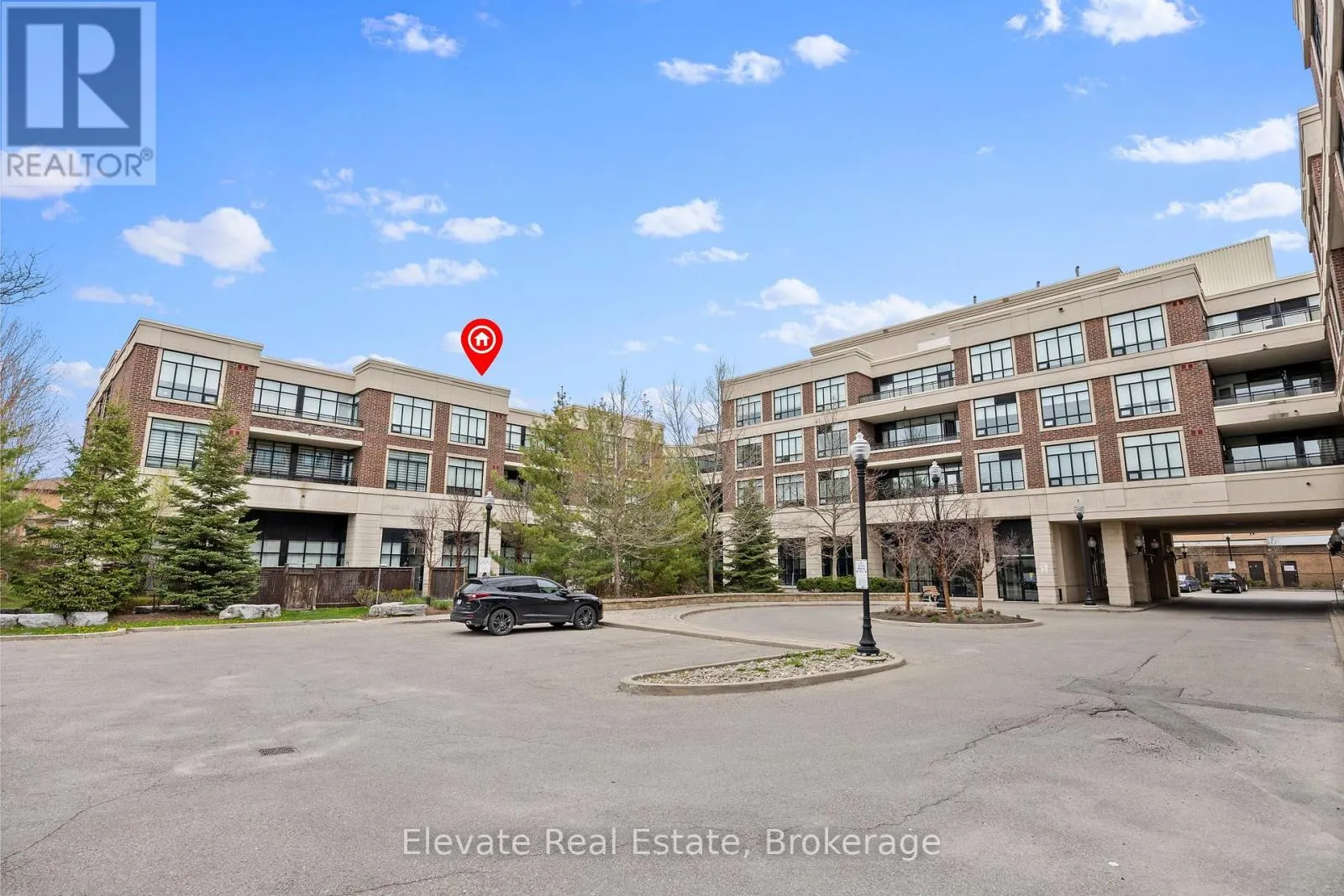 322 - 2396 MAJOR MACKENZIE DRIVE