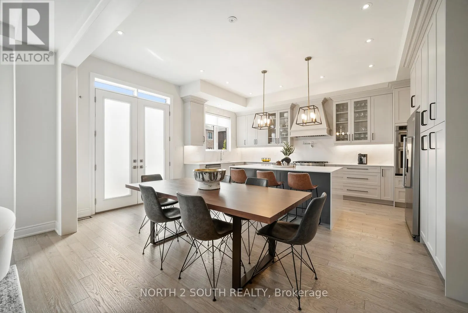 25 PINE HEIGHTS DRIVE