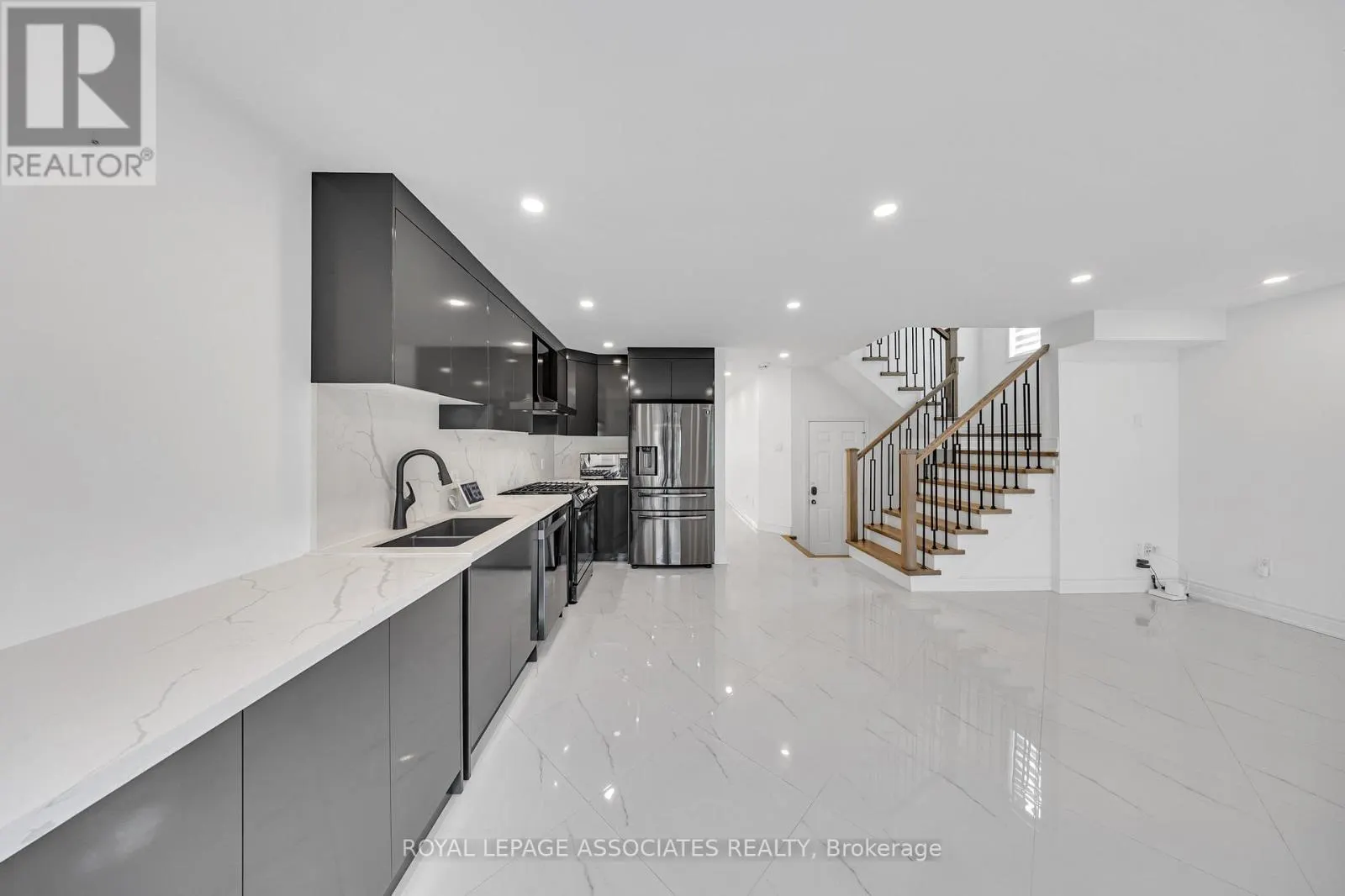 89 DELBERT CIRCLE