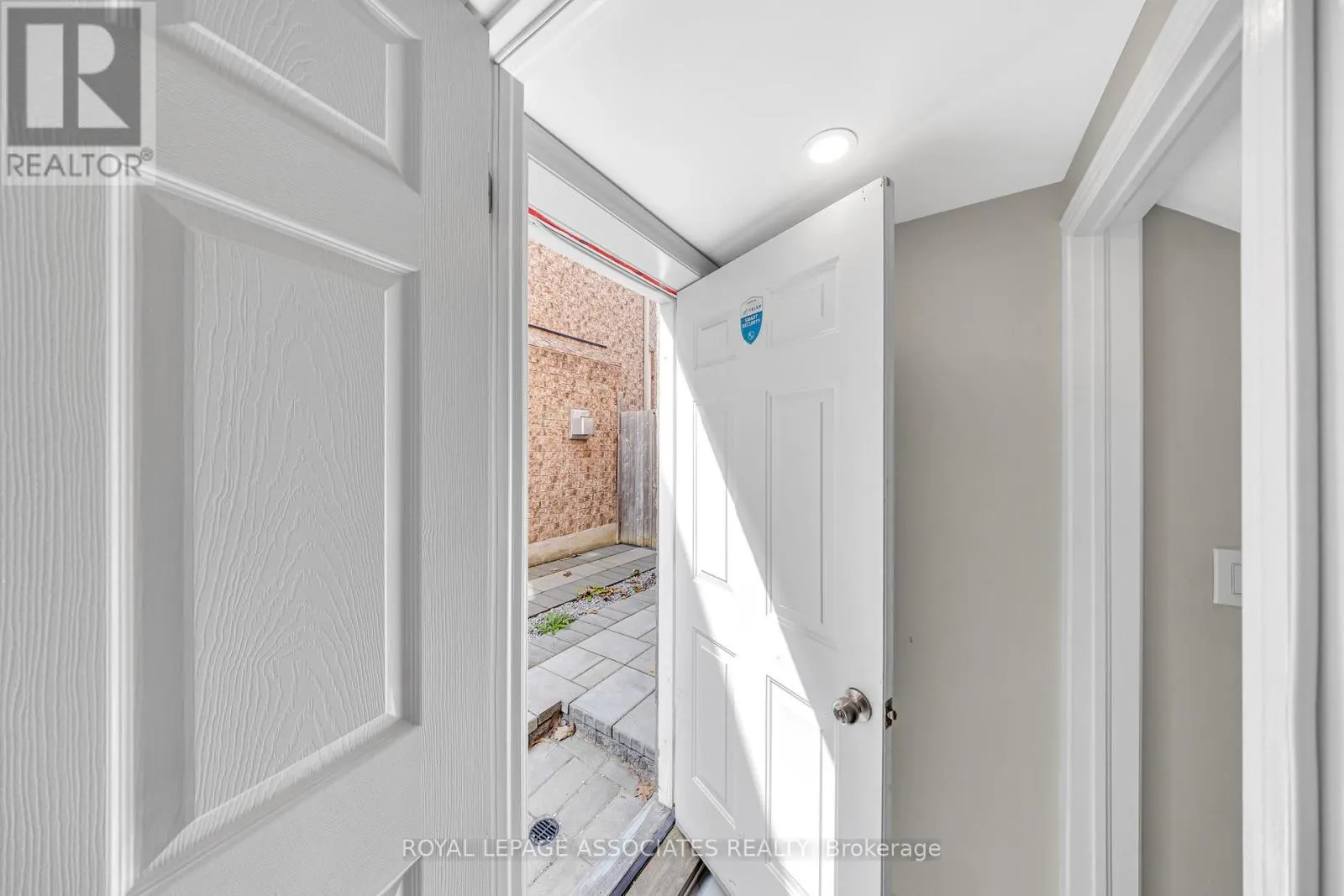89 DELBERT CIRCLE