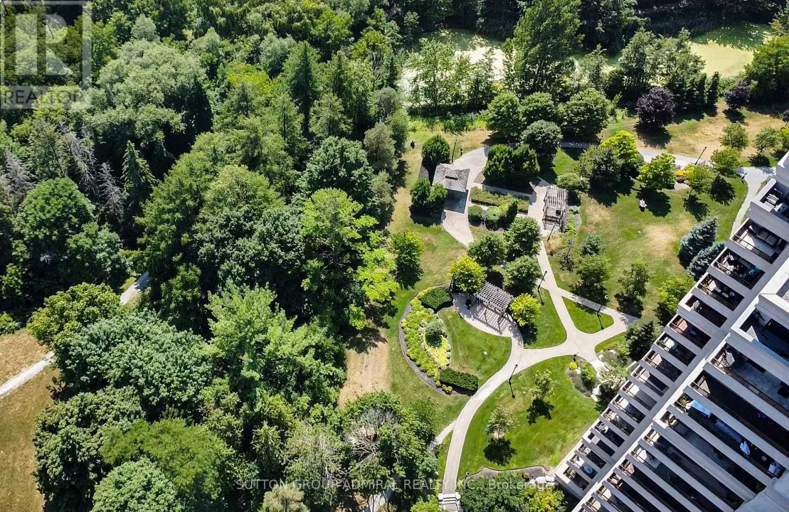 1016 - 9255 JANE STREET