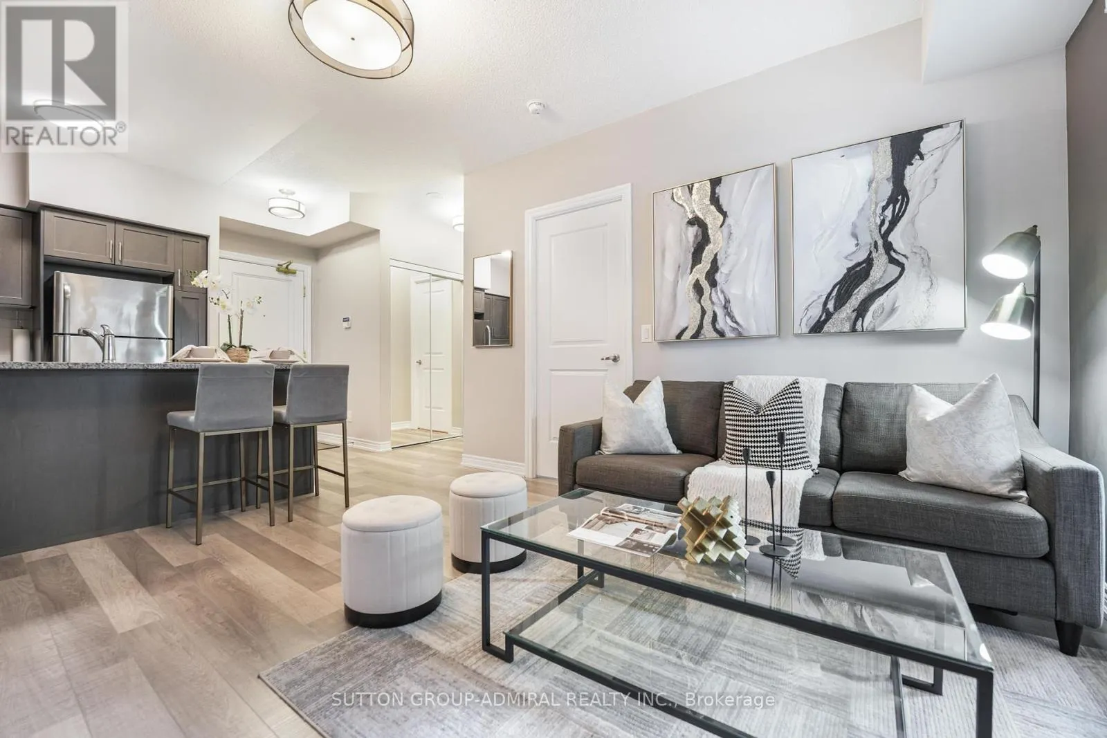 1016 - 9255 JANE STREET