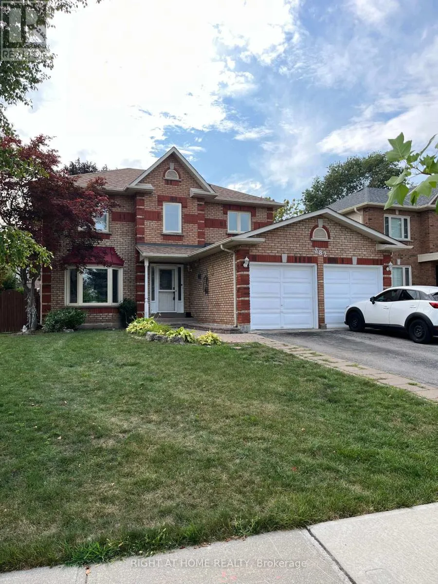 382 CHAMBERS CRESCENT