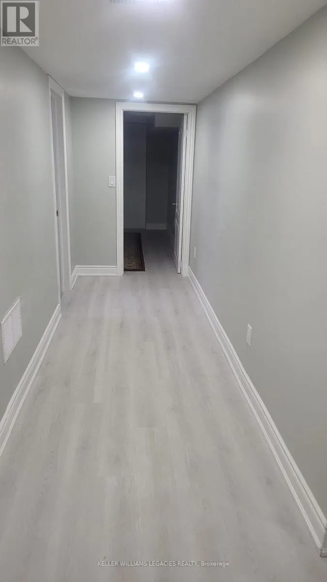 2300 GRAINGER LOOP