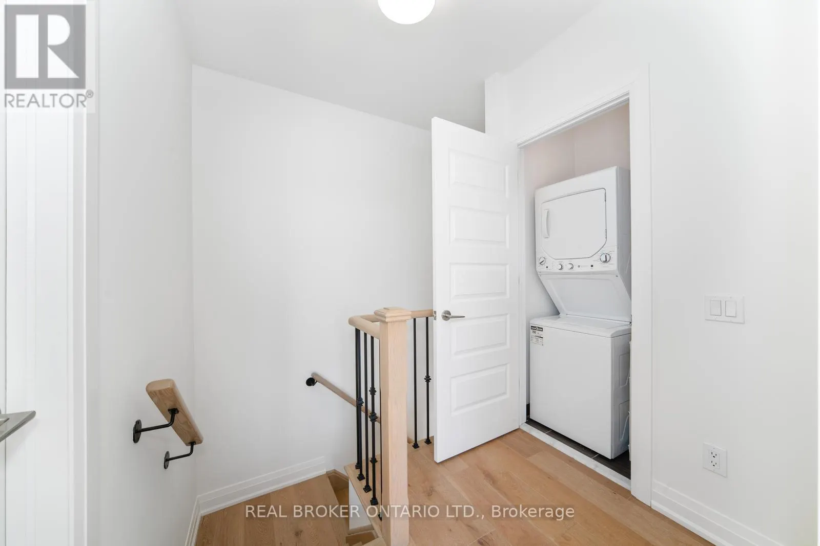 48 - 8167 KIPLING AVENUE