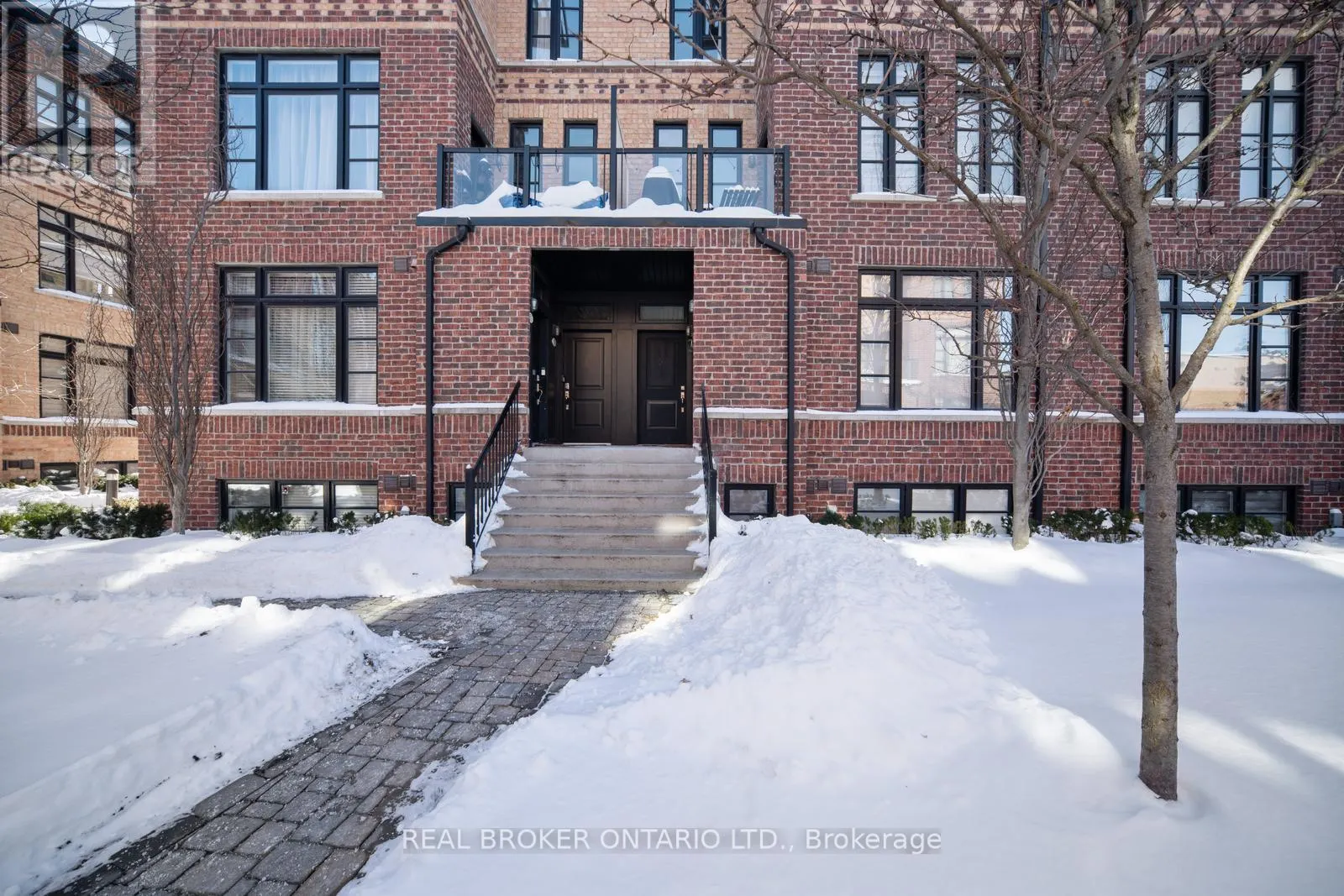 48 - 8167 KIPLING AVENUE