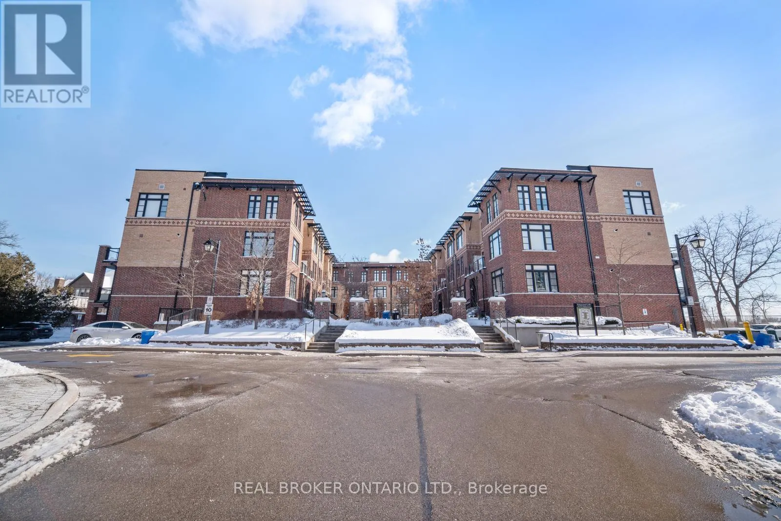 48 - 8167 KIPLING AVENUE