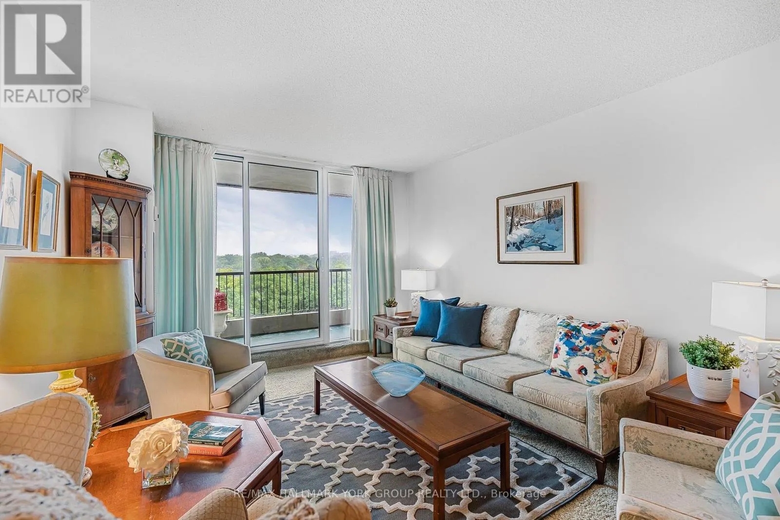 1007 - 7811 YONGE STREET