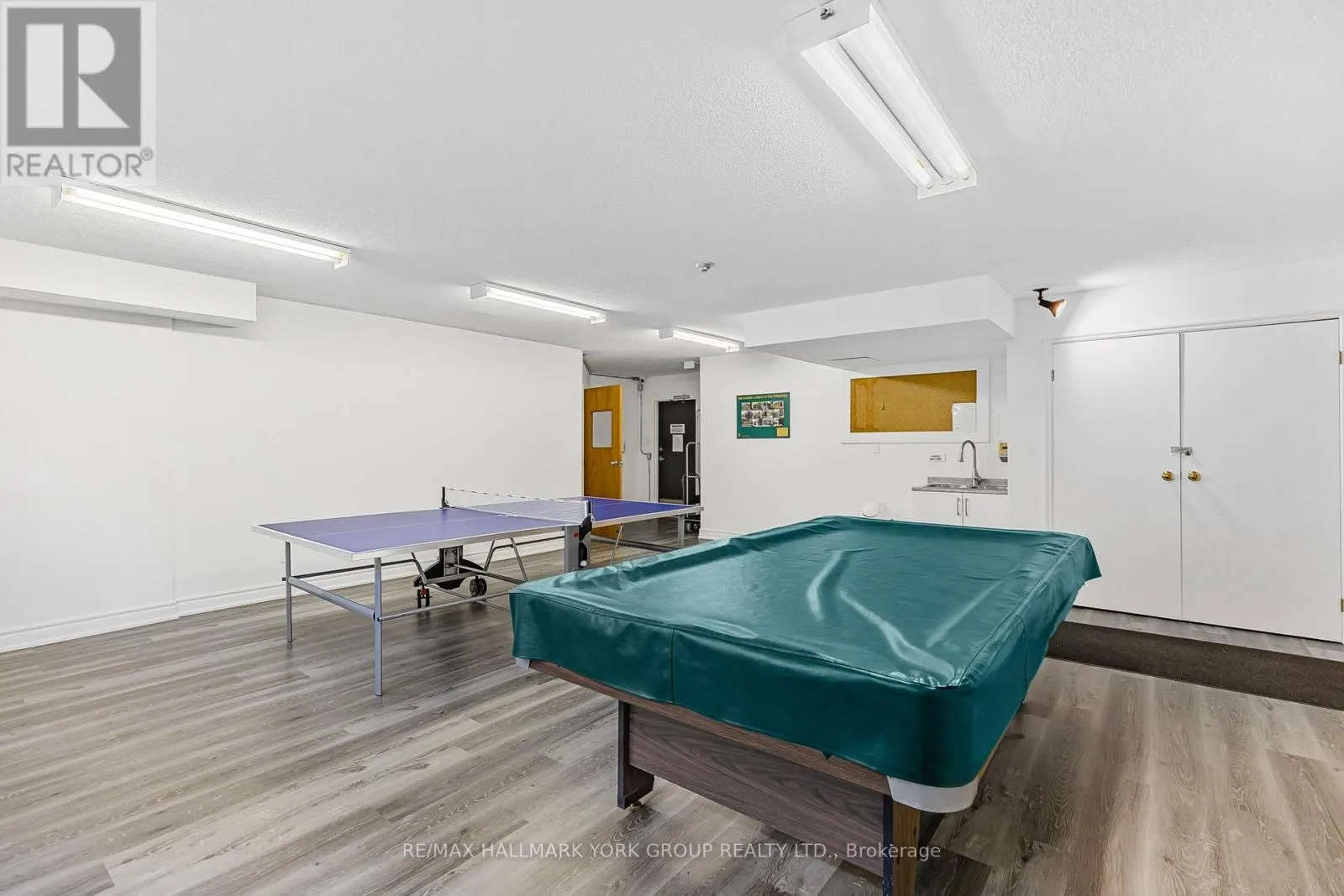 1007 - 7811 YONGE STREET