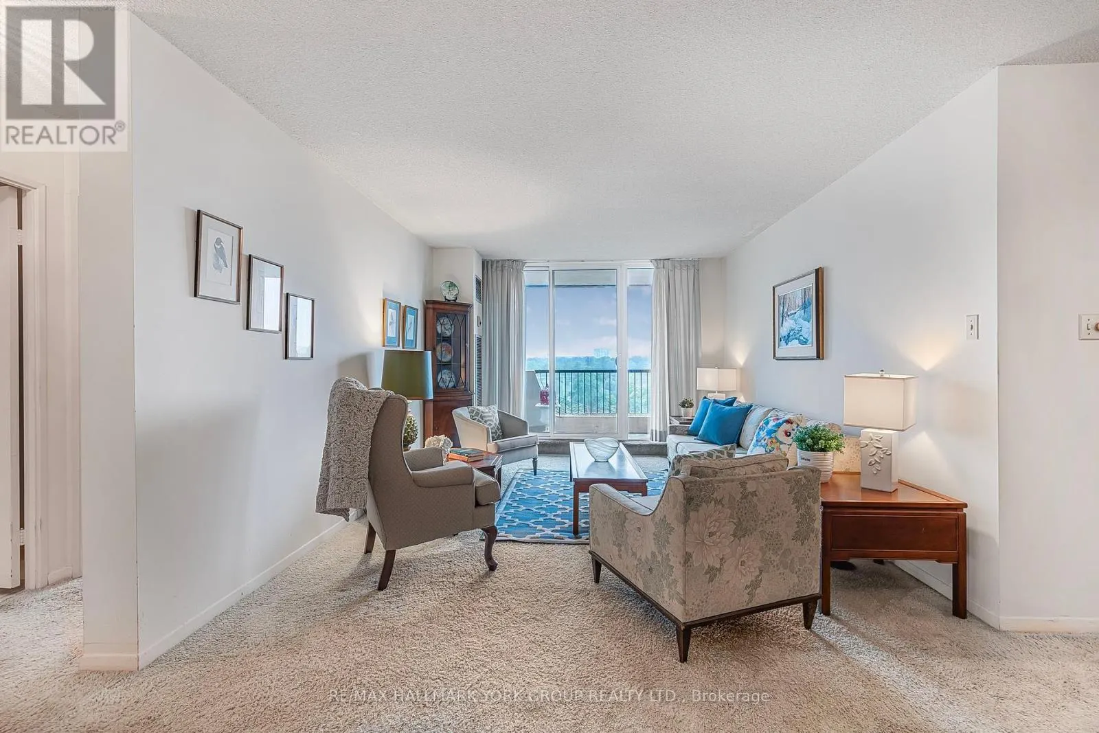 1007 - 7811 YONGE STREET