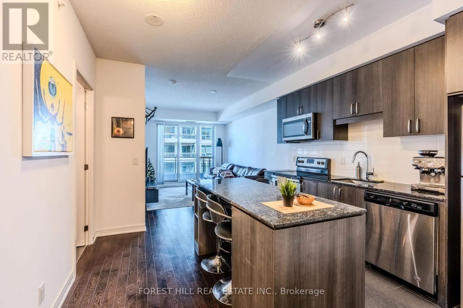 SW908 - 9191 YONGE STREET