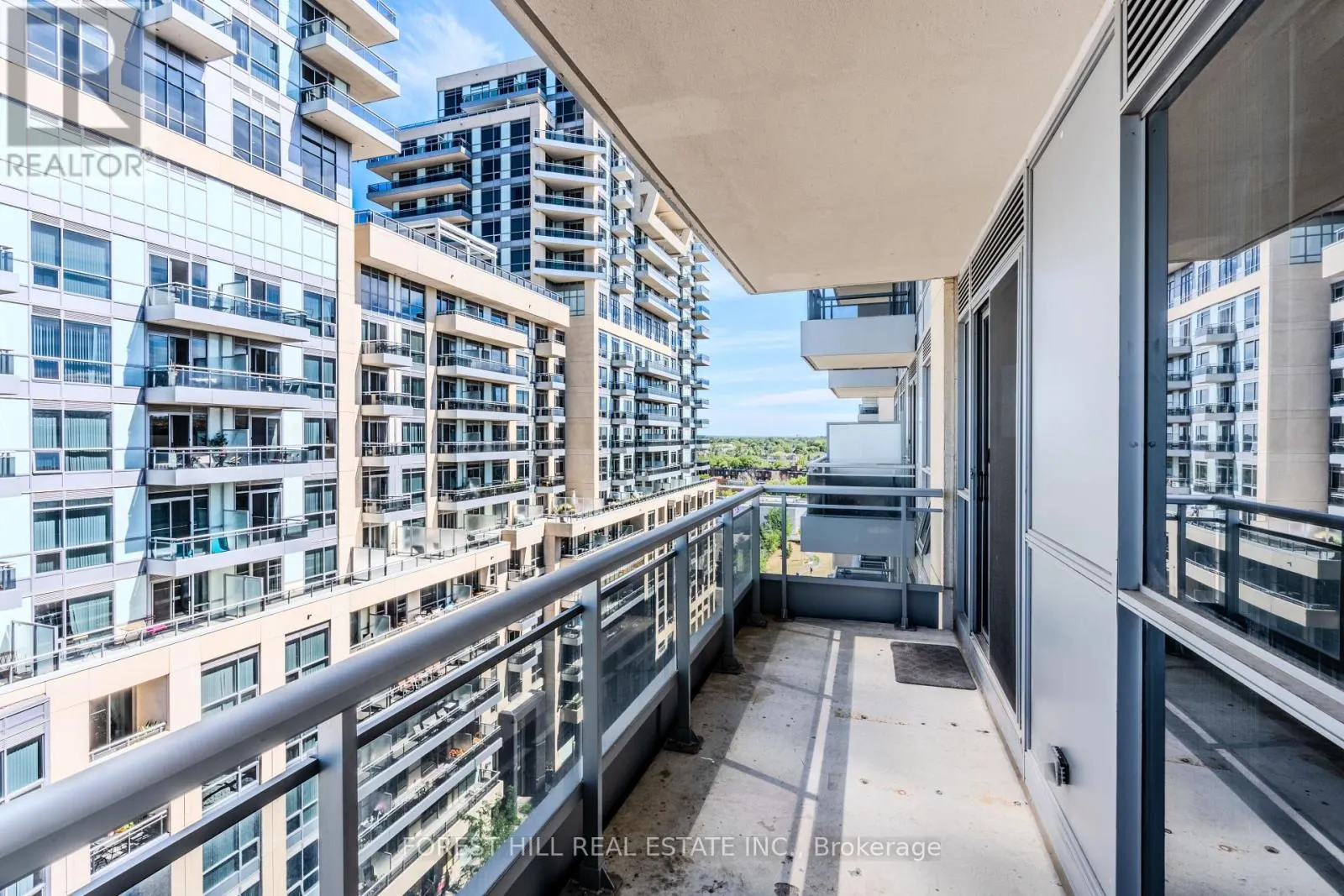 SW908 - 9191 YONGE STREET
