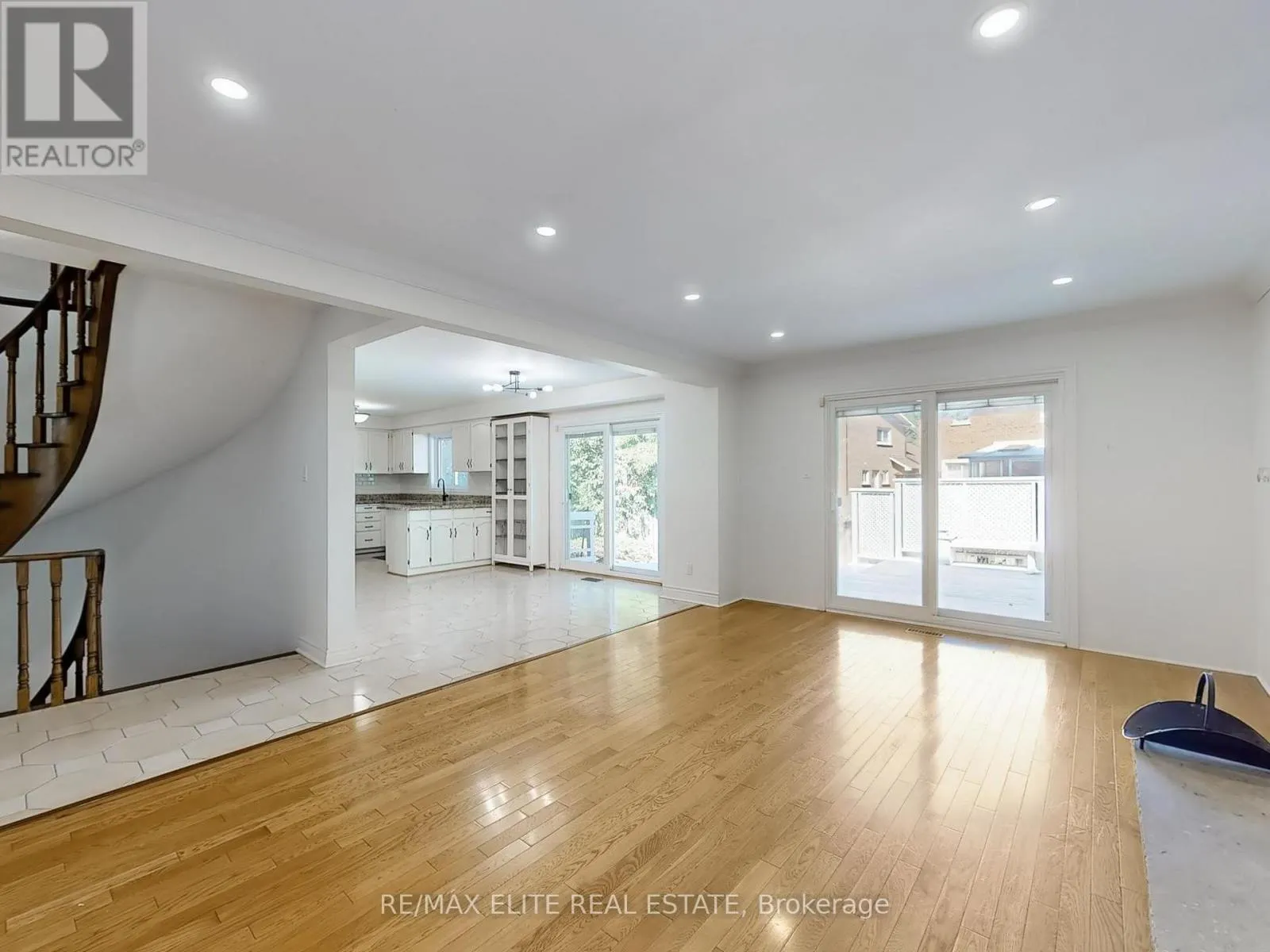8 MILLPOND PLACE