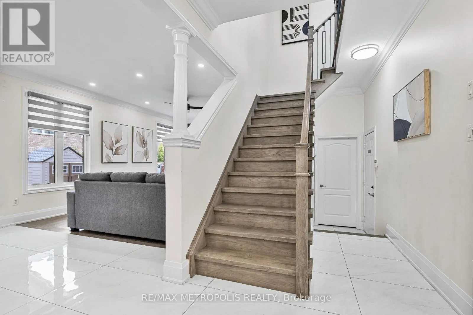 71 FORESTBROOK DRIVE