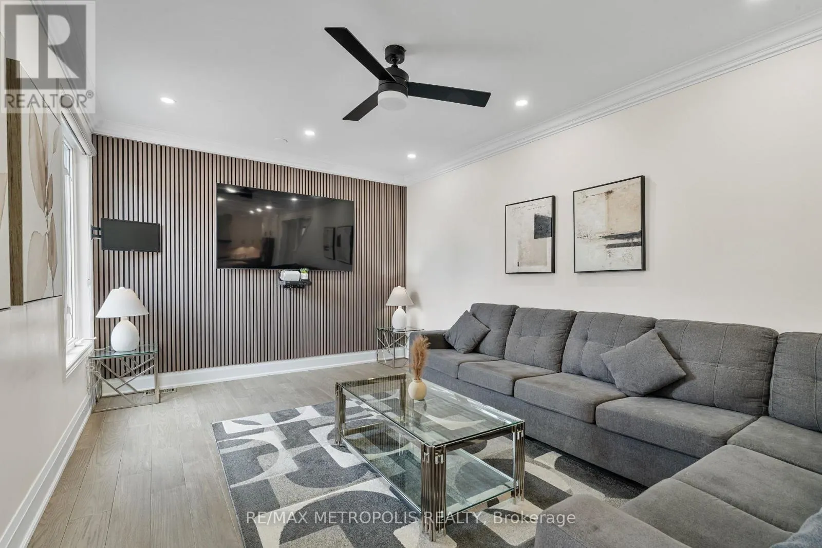 71 FORESTBROOK DRIVE