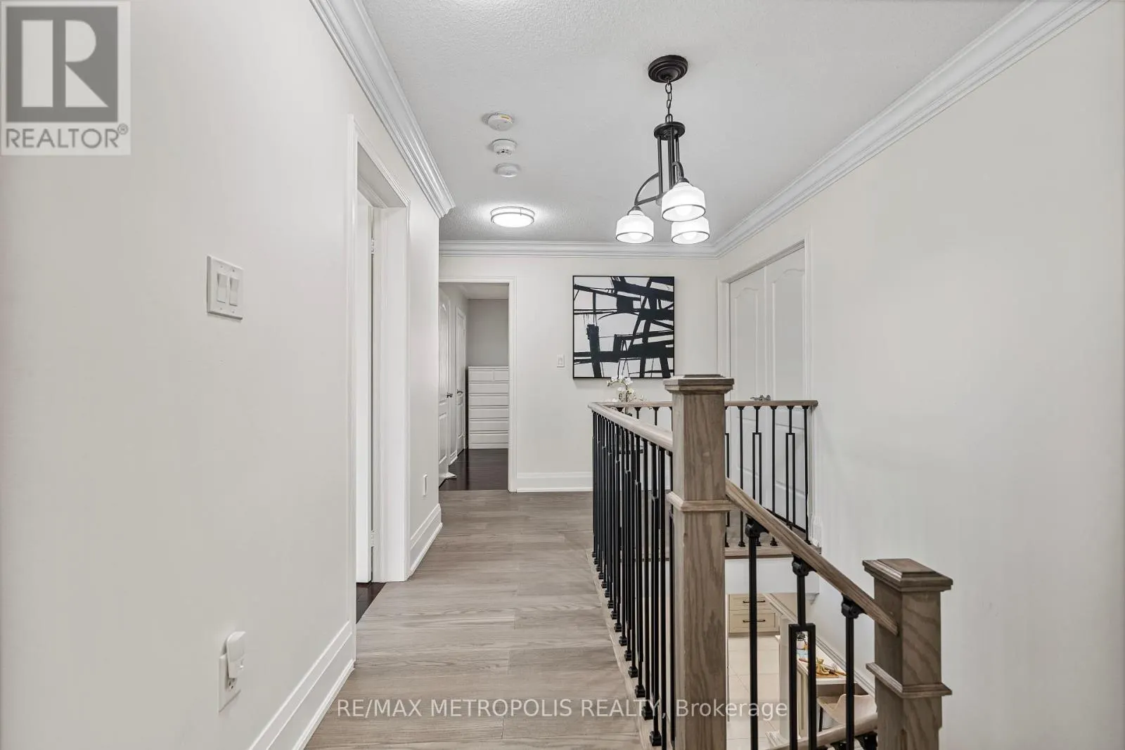 71 FORESTBROOK DRIVE