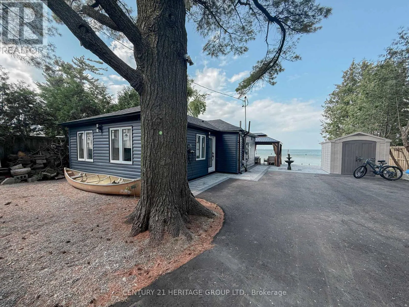 110 HEDGE ROAD
