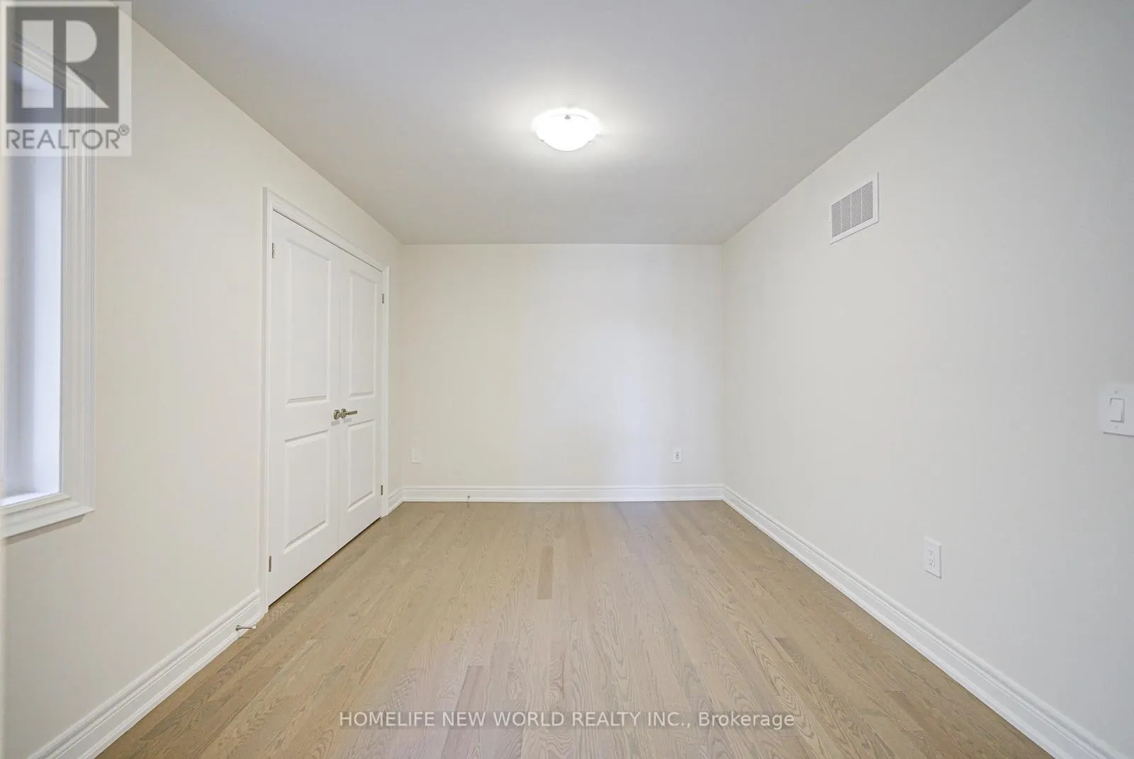 120 KENNETH ROGERS CRESCENT