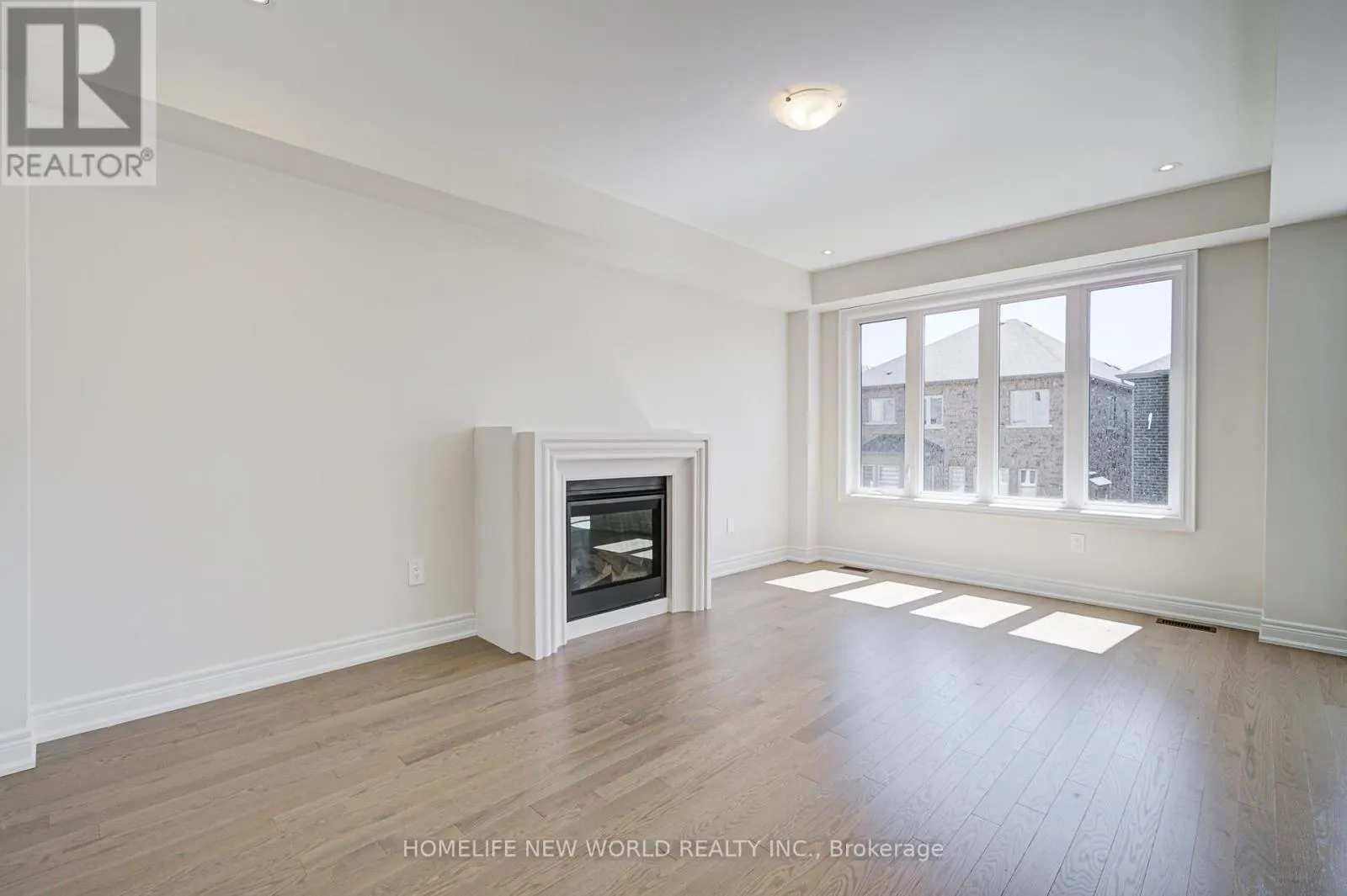120 KENNETH ROGERS CRESCENT