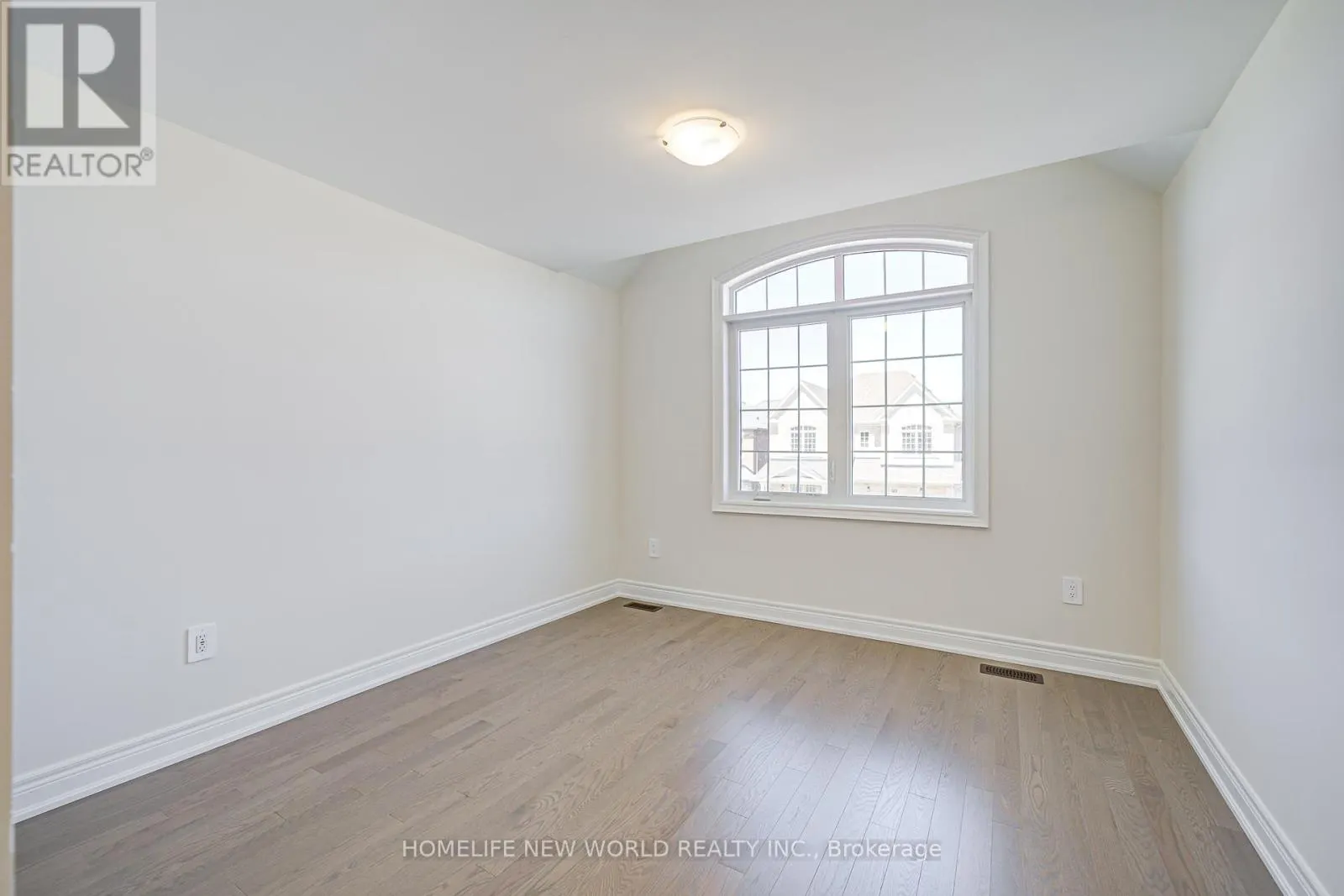 120 KENNETH ROGERS CRESCENT