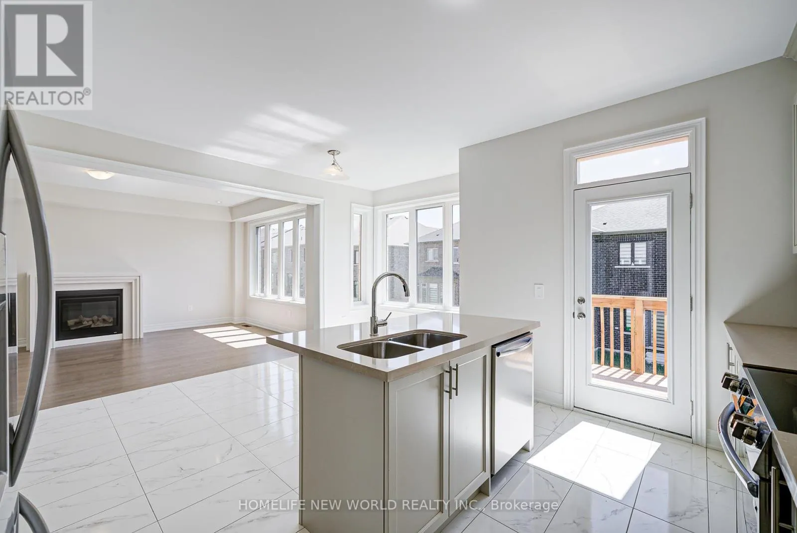 120 KENNETH ROGERS CRESCENT