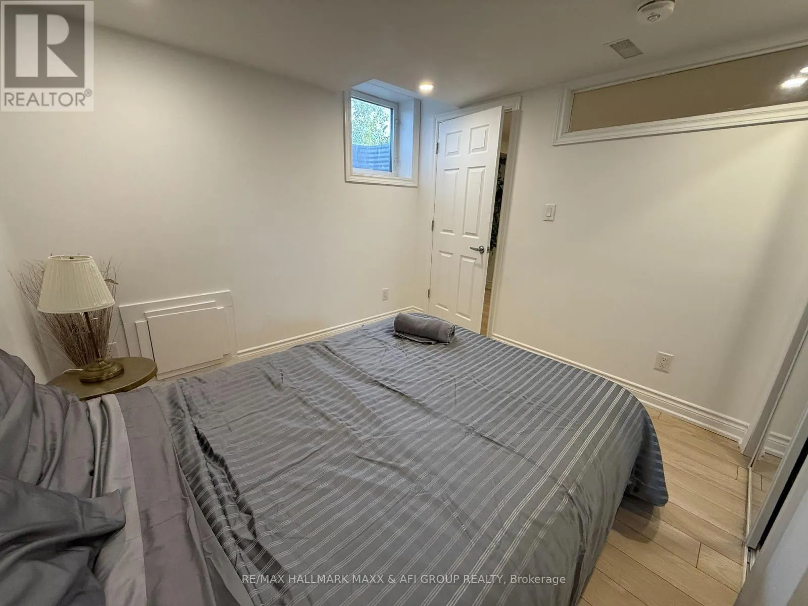 243 MURRAY DRIVE