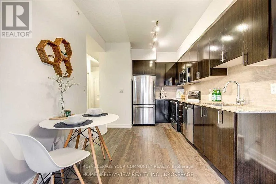 727 - 7165 YONGE STREET