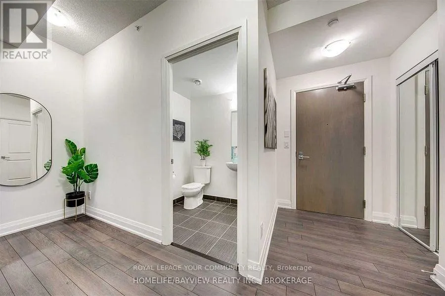 727 - 7165 YONGE STREET