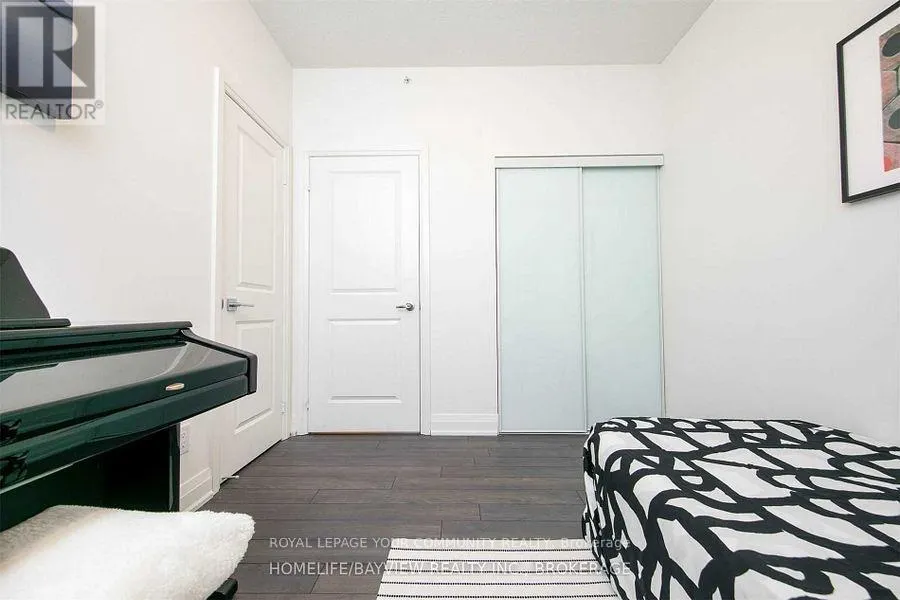 727 - 7165 YONGE STREET
