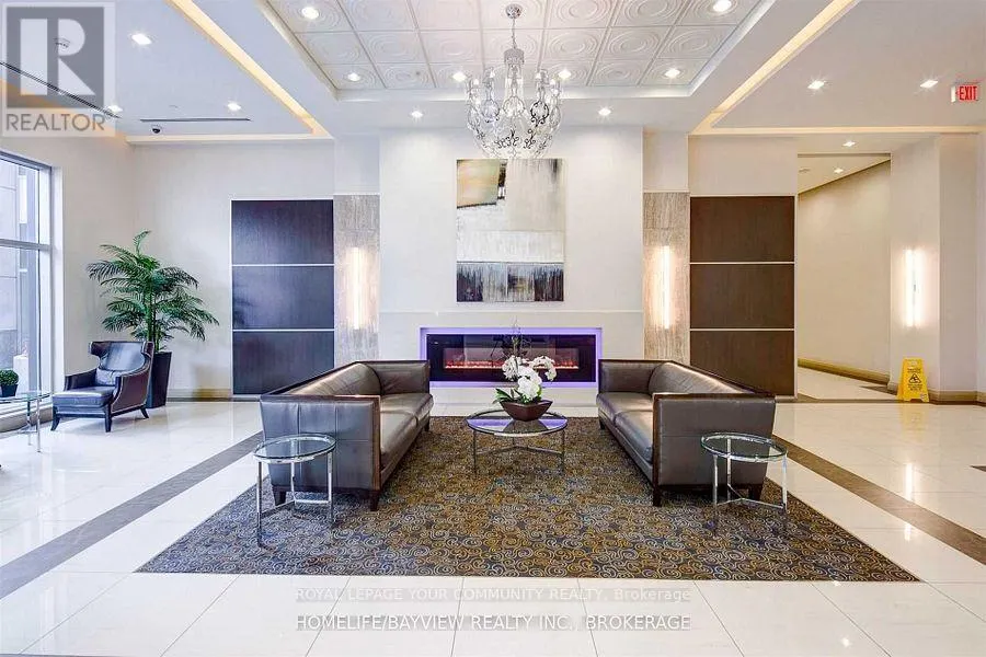 727 - 7165 YONGE STREET