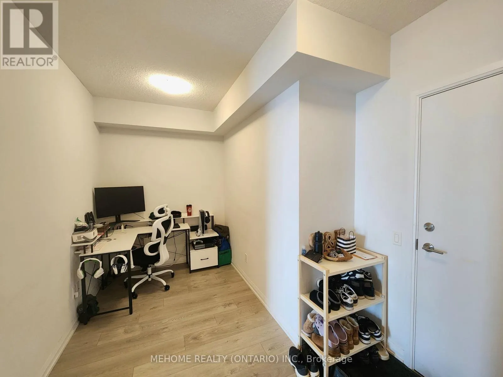 2102 - 7895 JANE STREET E