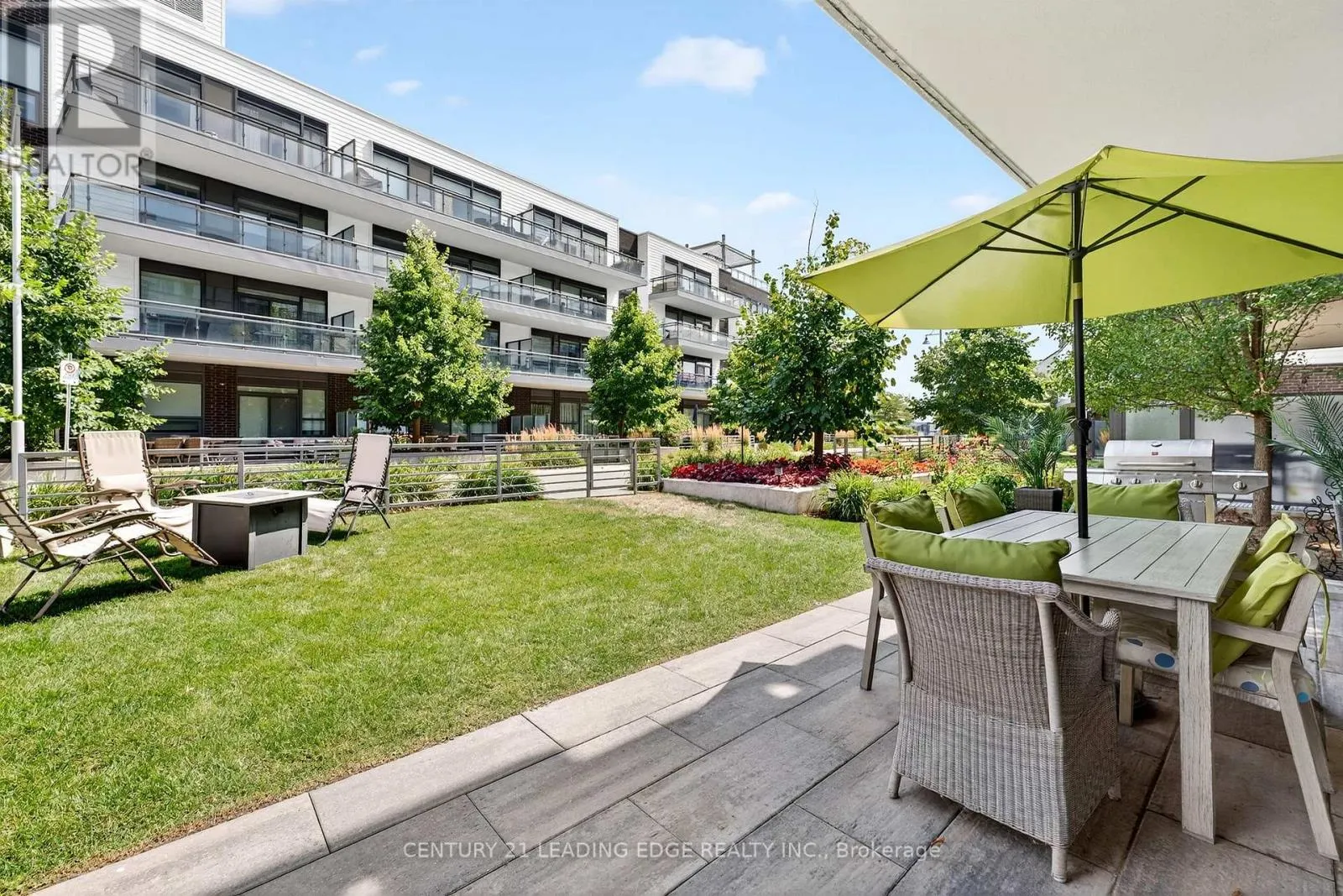 D120 - 333 SEA RAY AVENUE