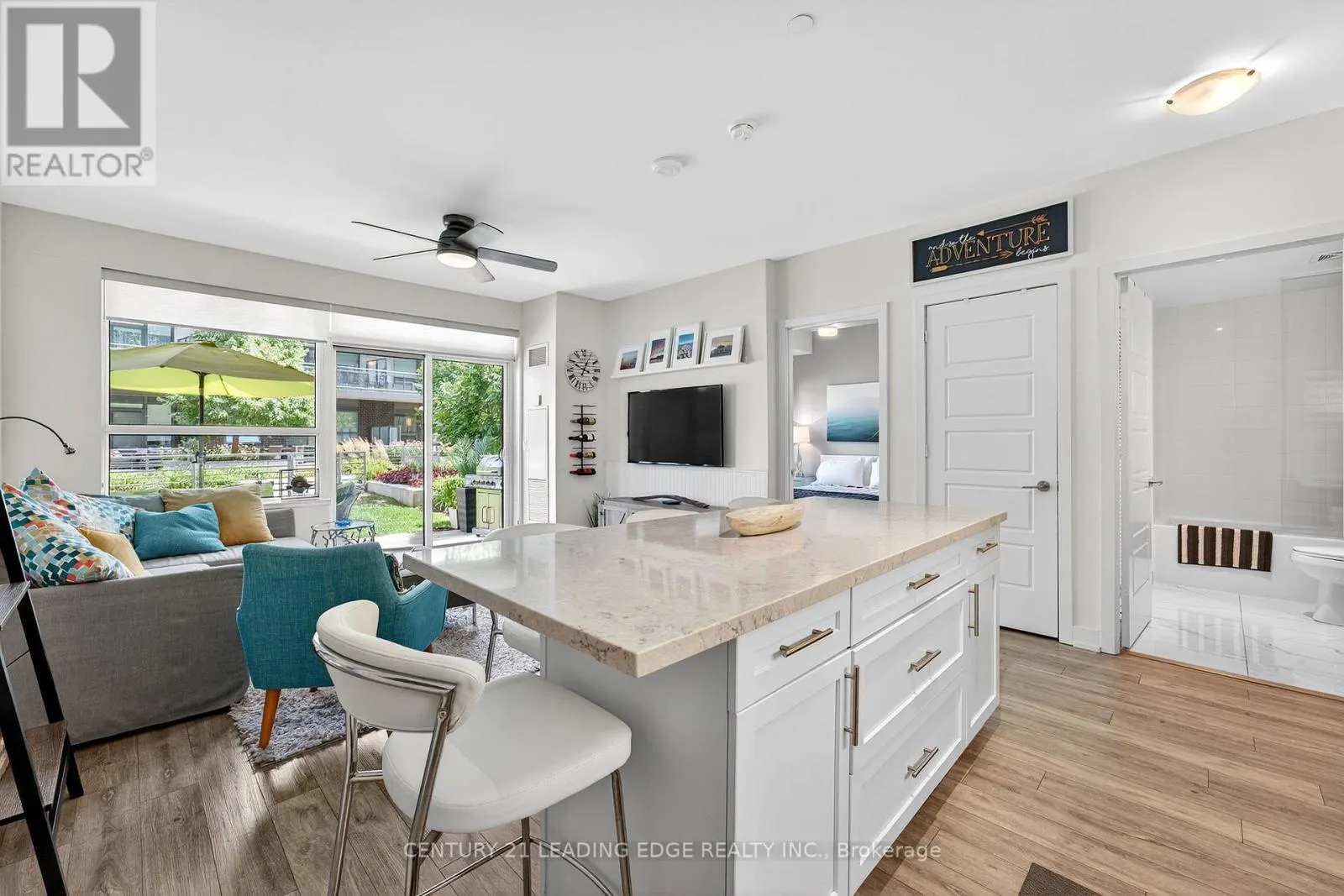 D120 - 333 SEA RAY AVENUE