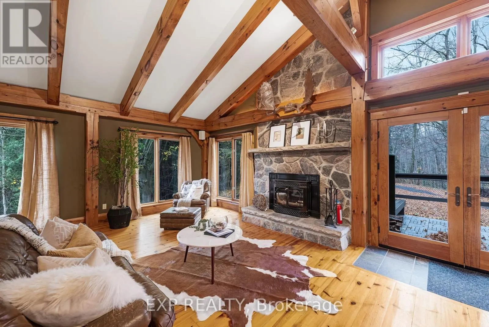 18340 BATHURST STREET