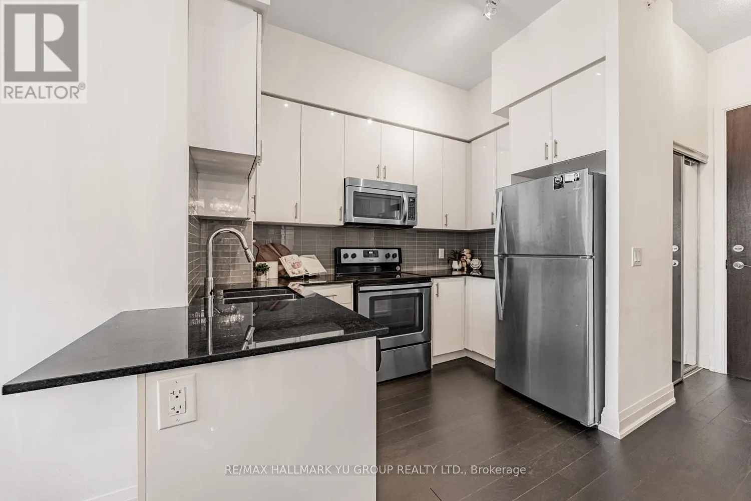 LPH 1601 - 9582 MARKHAM ROAD