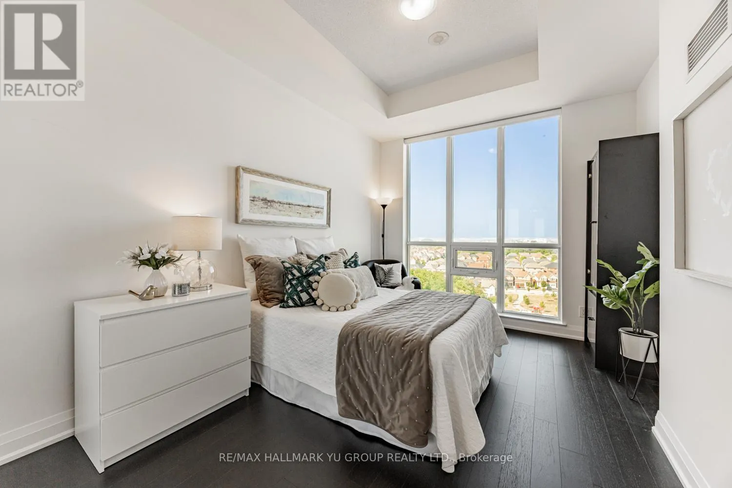 LPH 1601 - 9582 MARKHAM ROAD