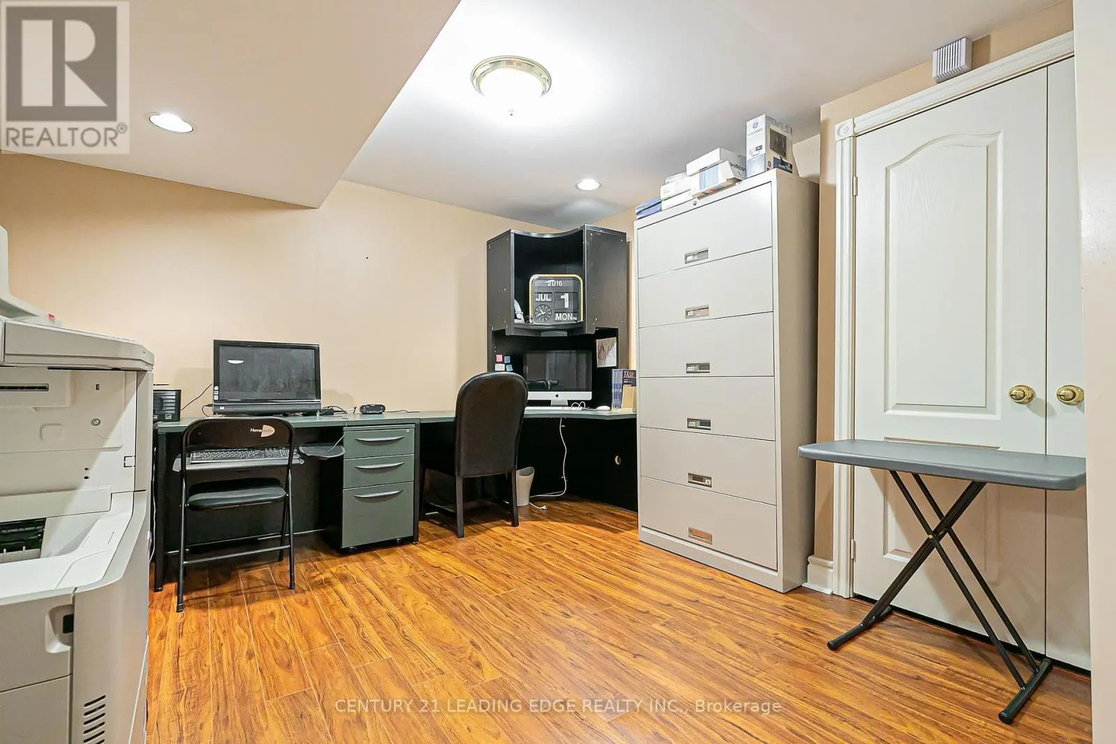 45 JOHN BUTTON BOULEVARD