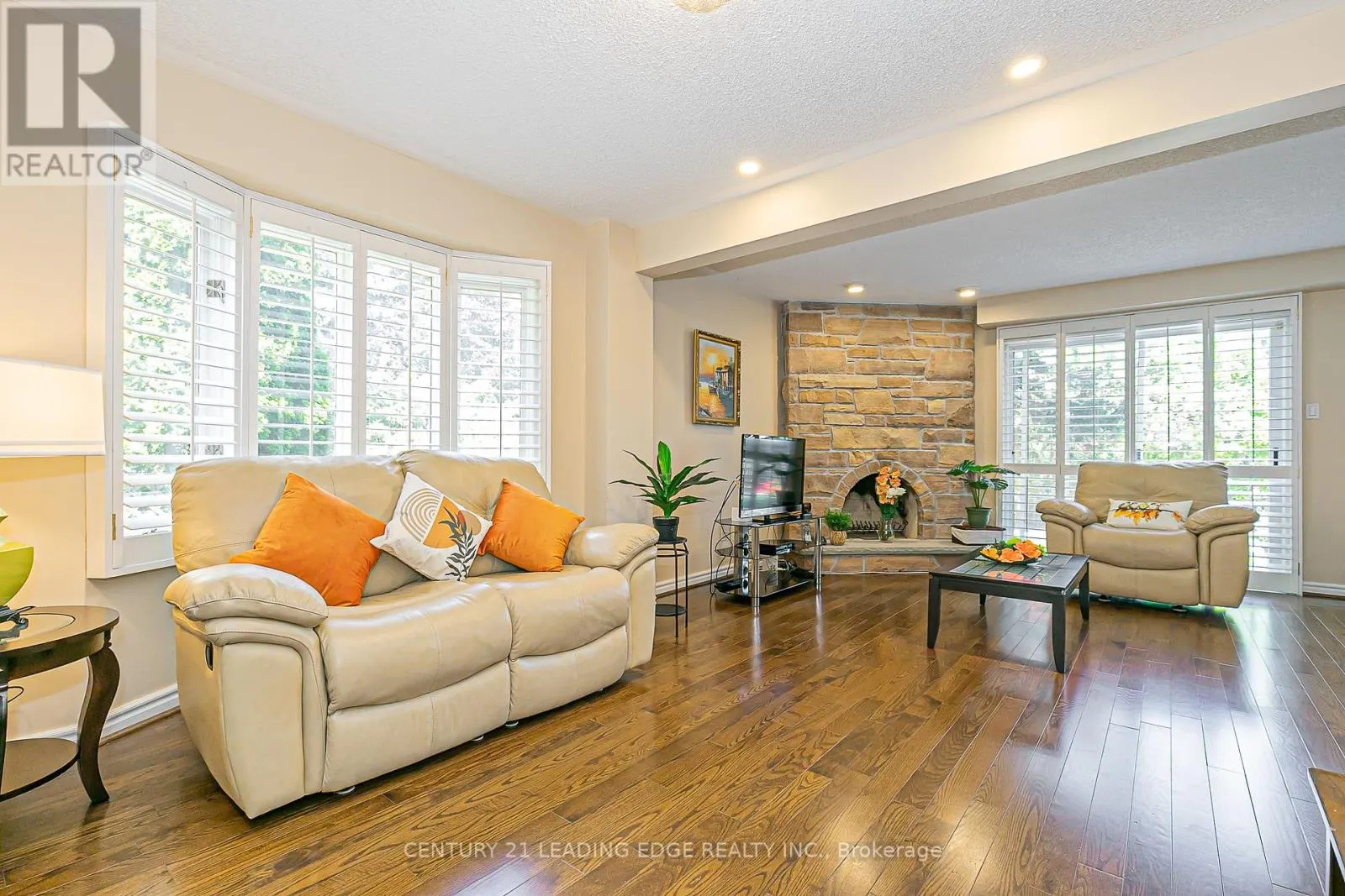 45 JOHN BUTTON BOULEVARD