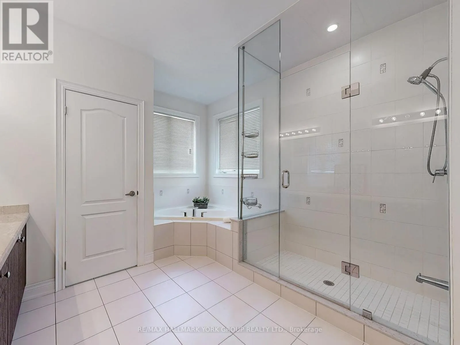 299 MICKLEBURGH DRIVE