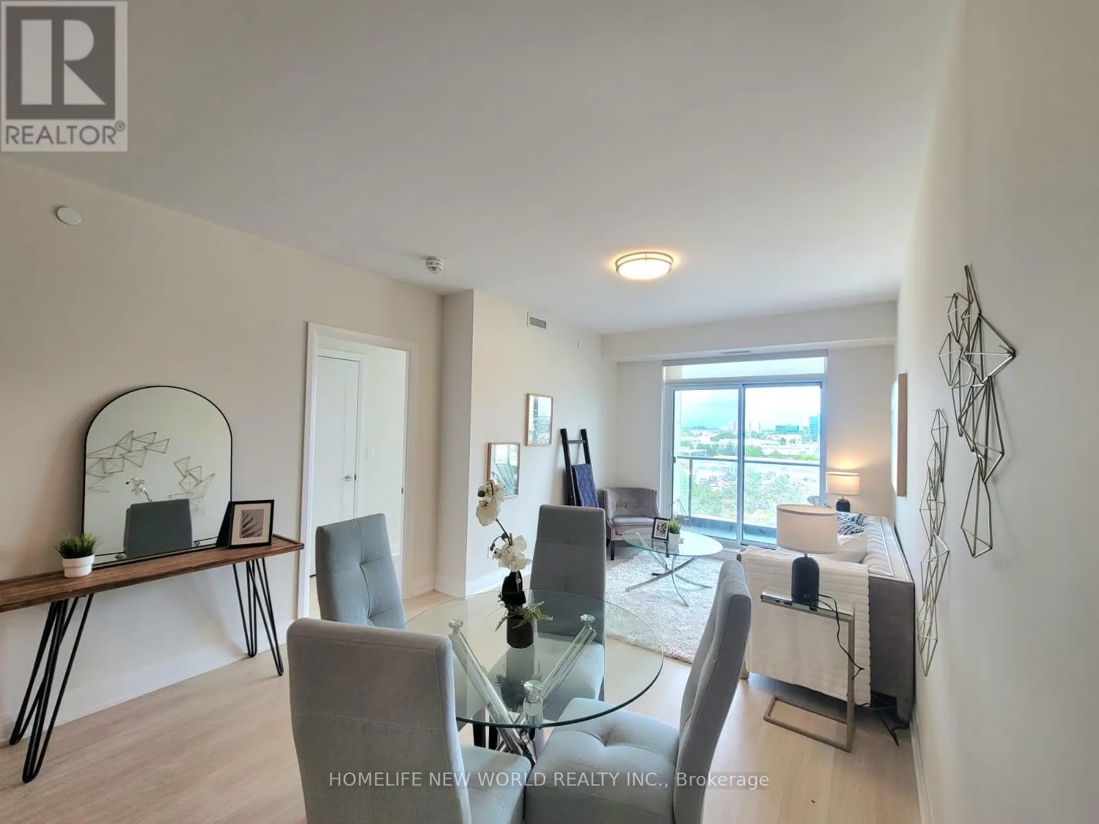 603 - 398 HIGHWAY 7 E
