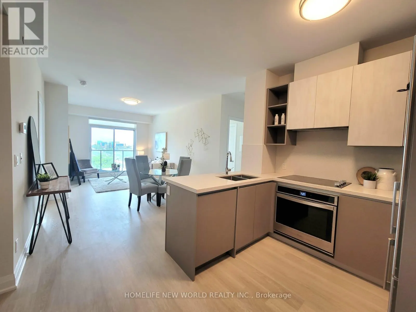 603 - 398 HIGHWAY 7 E